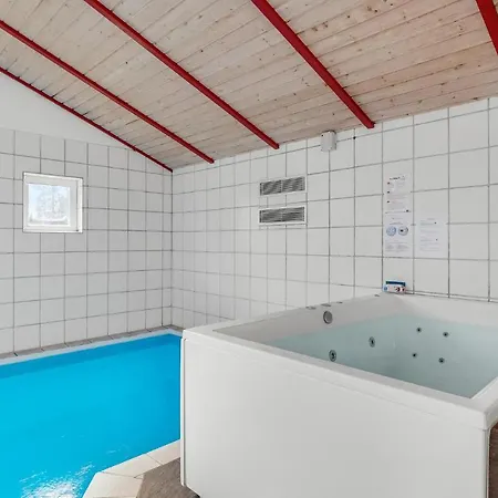 Prázdninový dům 4 Bedroom Lovely In